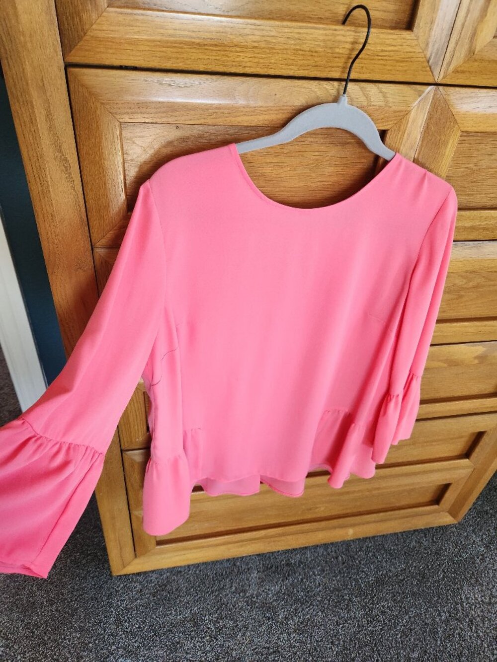 Banana Republic Coral Peplum Ruffle blouse Size L